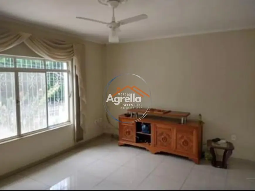 Foto 4 de Casa com 4 quartos à venda, 170m2 em Jardim Hedy, Mogi Guacu - SP