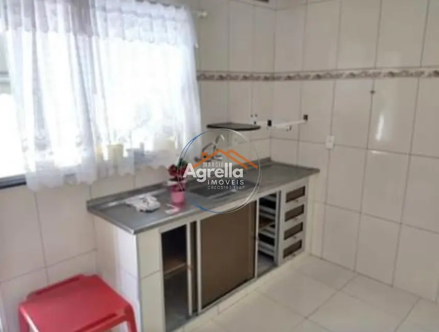 Foto 6 de Casa com 4 quartos à venda, 170m2 em Jardim Hedy, Mogi Guacu - SP