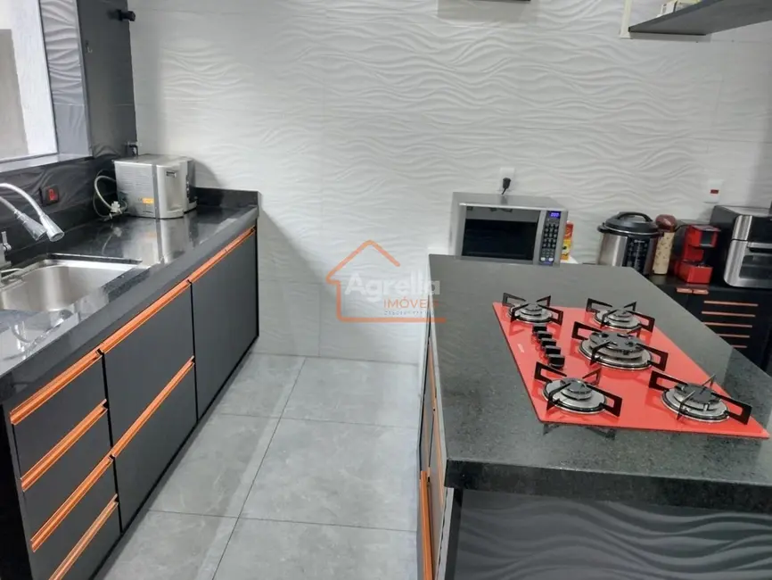 Foto 7 de Casa com 4 quartos à venda, 170m2 em Jardim Áurea, Mogi Mirim - SP