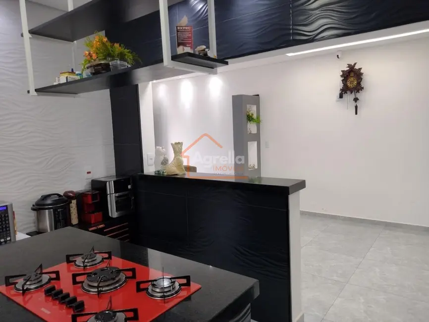 Foto 8 de Casa com 4 quartos à venda, 170m2 em Jardim Áurea, Mogi Mirim - SP