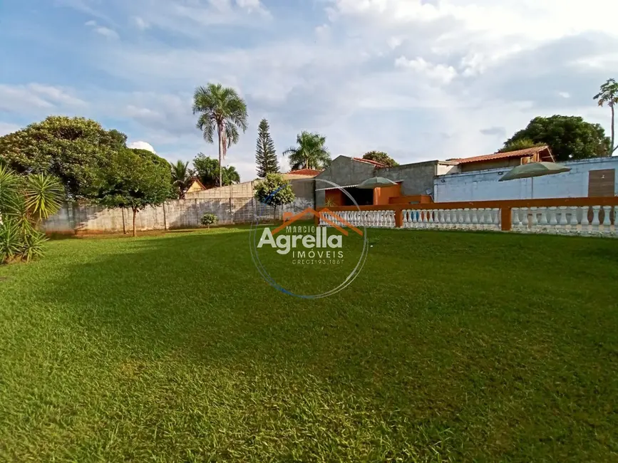 Foto 2 de Chácara com 2 quartos à venda, 260m2 em Chácaras São Francisco, Mogi Mirim - SP