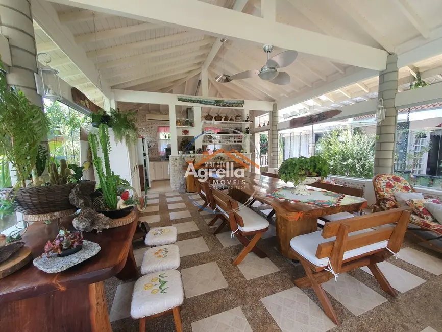 Foto 8 de Chácara com 4 quartos à venda, 380m2 em Chácara Ipê, Mogi Mirim - SP