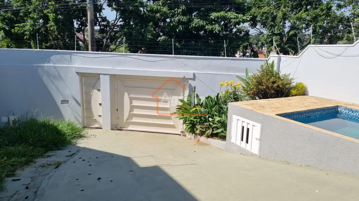 Foto 2 de Casa com 3 quartos à venda, 130m2 em Mogi Mirim - SP