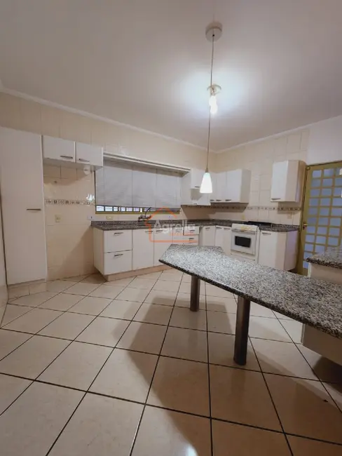 Foto 4 de Casa com 3 quartos à venda, 223m2 em Santa Cruz, Mogi Mirim - SP