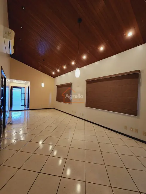 Foto 3 de Casa com 3 quartos à venda, 223m2 em Santa Cruz, Mogi Mirim - SP