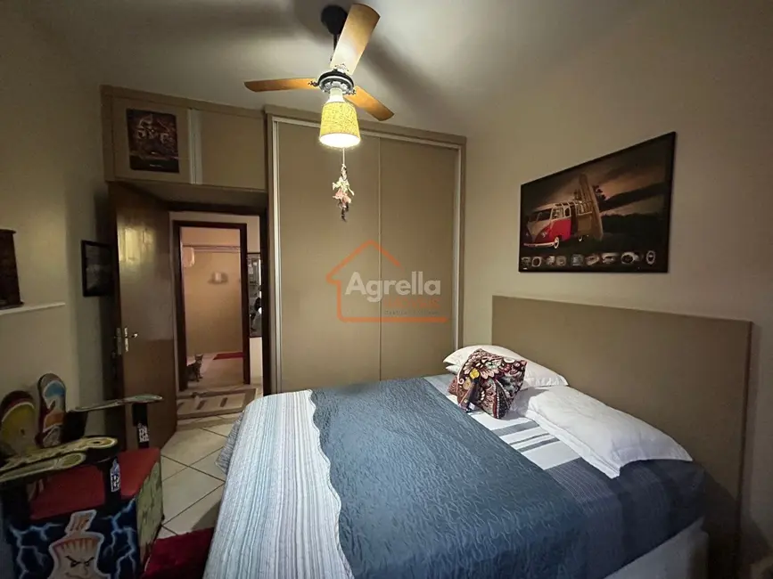 Foto 4 de Casa com 3 quartos à venda, 300m2 em Santa Cruz, Mogi Mirim - SP