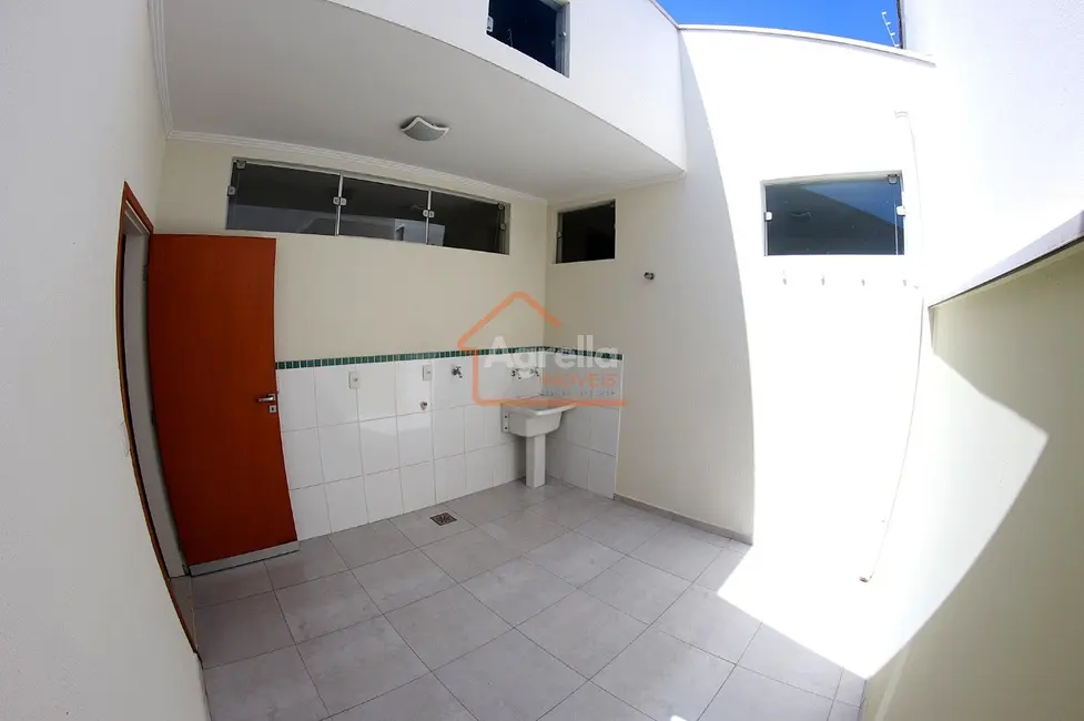 Casa com 3 quartos à venda em Jardim Santa Cruz, Mogi Mirim - SP - imagem 3 Foto 3 de Casa com 3 quartos à venda em Jardim Santa Cruz, Mogi Mirim - SP