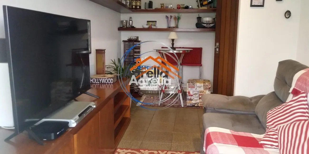 Foto 2 de Casa com 3 quartos à venda, 242m2 em Mogi Mirim - SP
