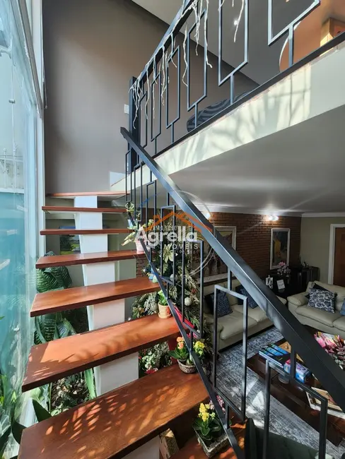 Foto 2 de Casa com 3 quartos à venda, 242m2 em Santa Cruz, Mogi Mirim - SP