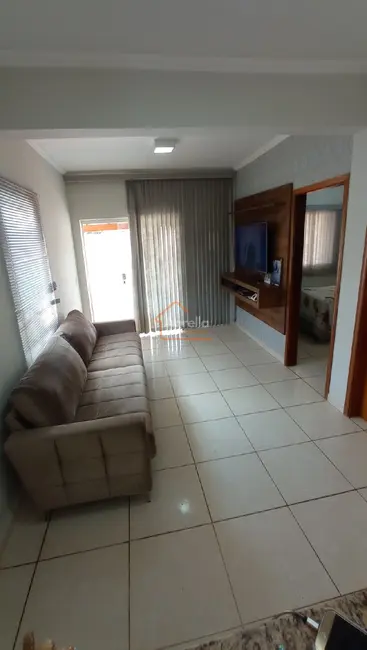 Foto 9 de Casa com 3 quartos à venda, 106m2 em Jardim Itacolomi, Mogi Guacu - SP