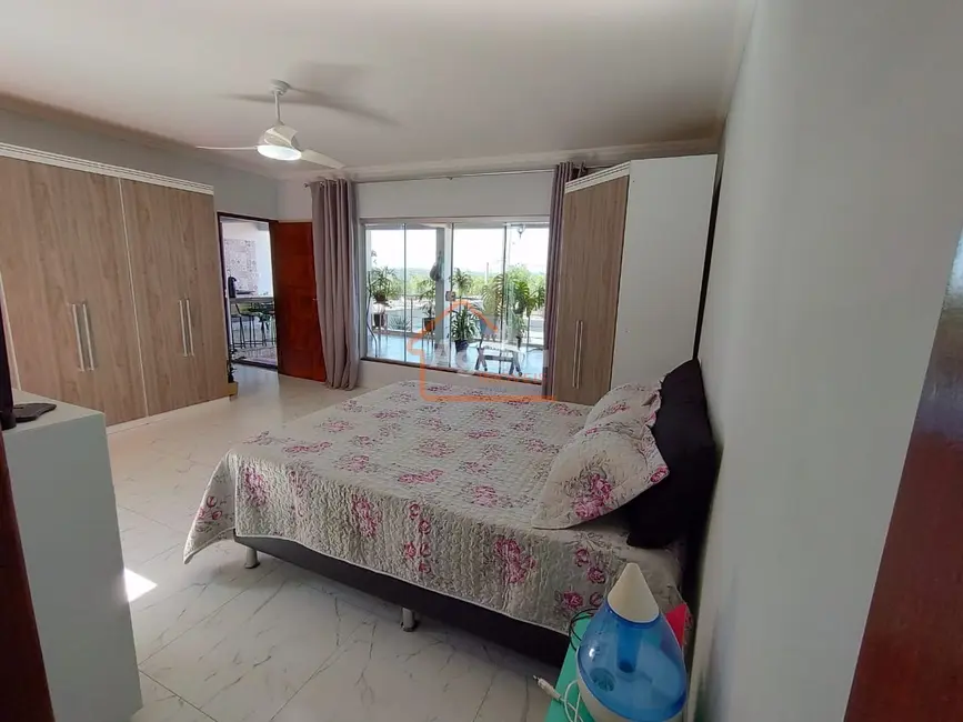 Foto 9 de Casa com 4 quartos à venda, 205m2 em Parque das Laranjeiras, Mogi Mirim - SP