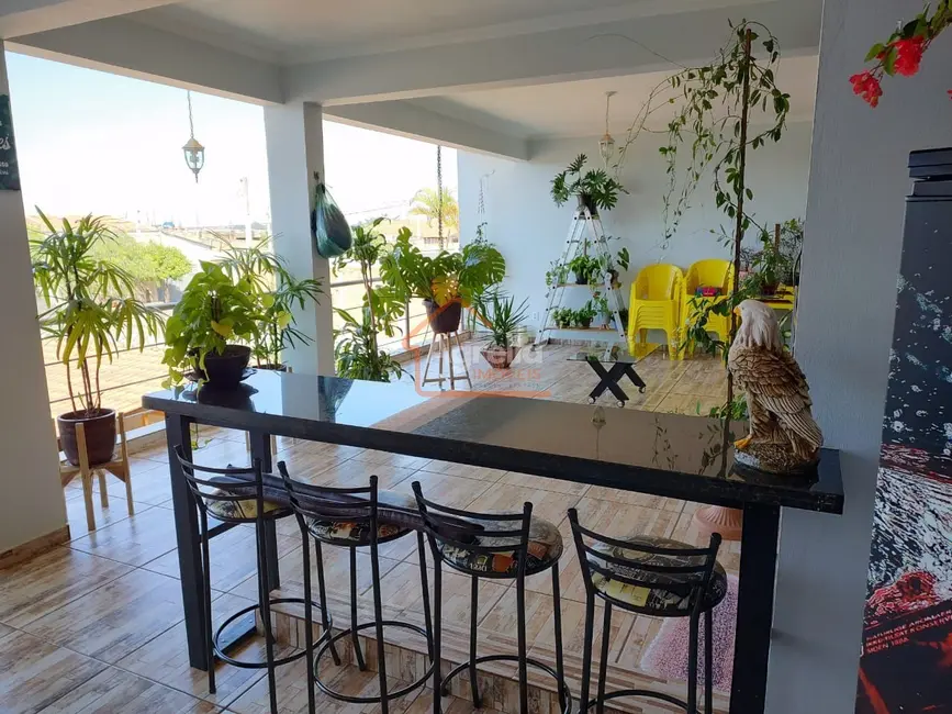 Foto 7 de Casa com 4 quartos à venda, 205m2 em Parque das Laranjeiras, Mogi Mirim - SP