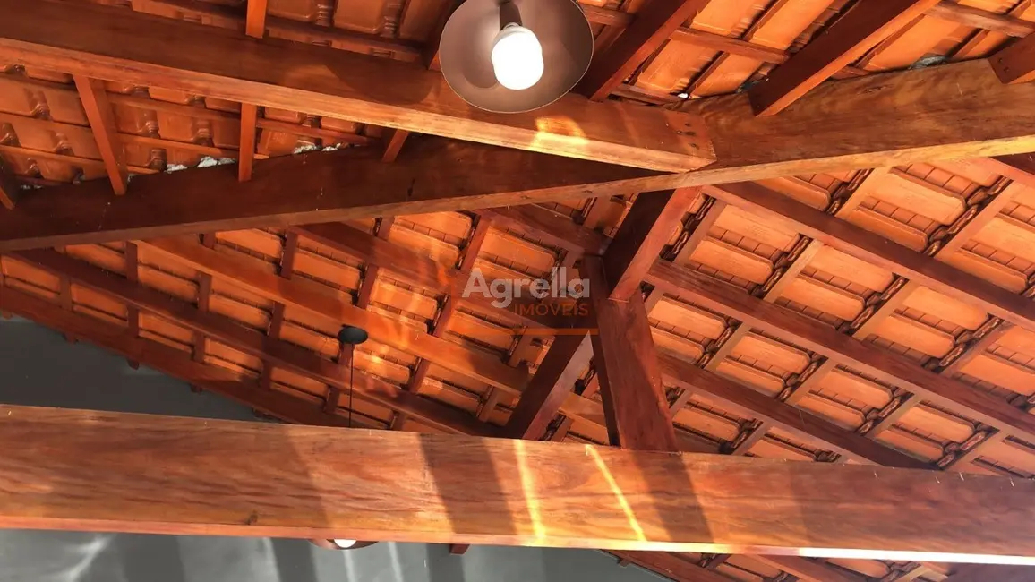 Foto 6 de Casa com 4 quartos à venda, 155m2 em Parque das Laranjeiras, Mogi Mirim - SP