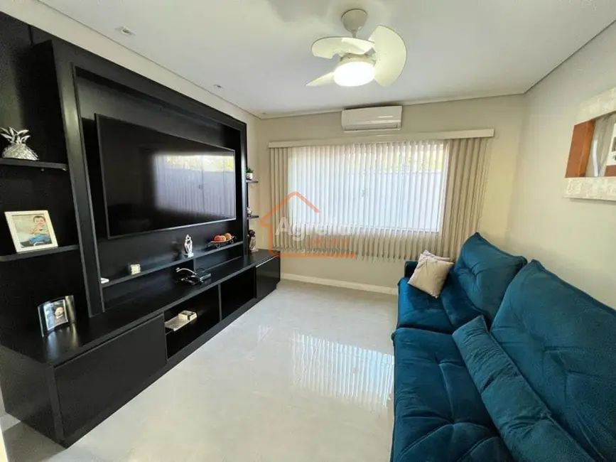 Foto 9 de Casa de Condomínio com 3 quartos à venda, 279m2 em Mogi Mirim - SP