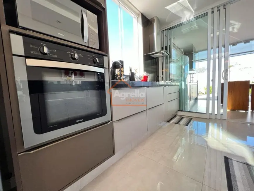 Foto 8 de Casa de Condomínio com 3 quartos à venda, 279m2 em Mogi Mirim - SP