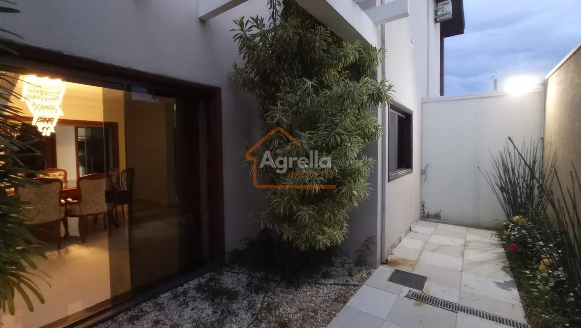 Foto 1 de Casa de Condomínio com 7 quartos à venda, 521m2 em Condomínio Residencial dos Jequitibás, Mogi Mirim - SP