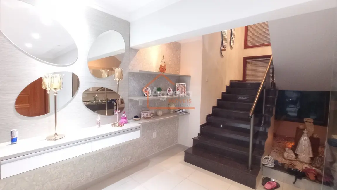 Foto 3 de Casa de Condomínio com 7 quartos à venda, 521m2 em Condomínio Residencial dos Jequitibás, Mogi Mirim - SP