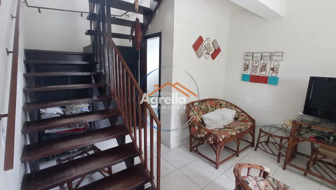 Foto 9 de Casa com 4 quartos à venda, 230m2 em Ubatuba - SP