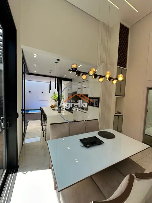 Foto 2 de Casa com 3 quartos à venda, 145m2 em Jardim Veneza, Mogi Guacu - SP