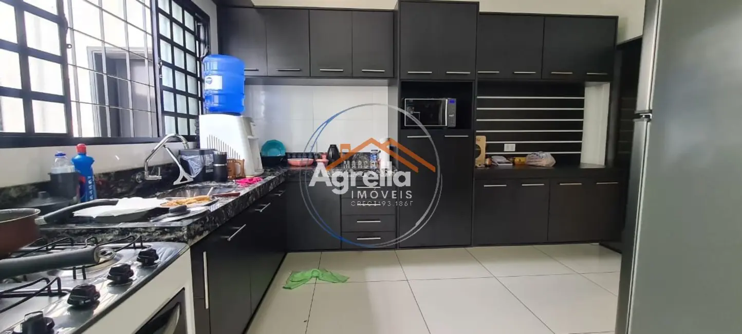 Foto 6 de Casa com 3 quartos à venda, 230m2 em Jardim Brasília, Mogi Mirim - SP