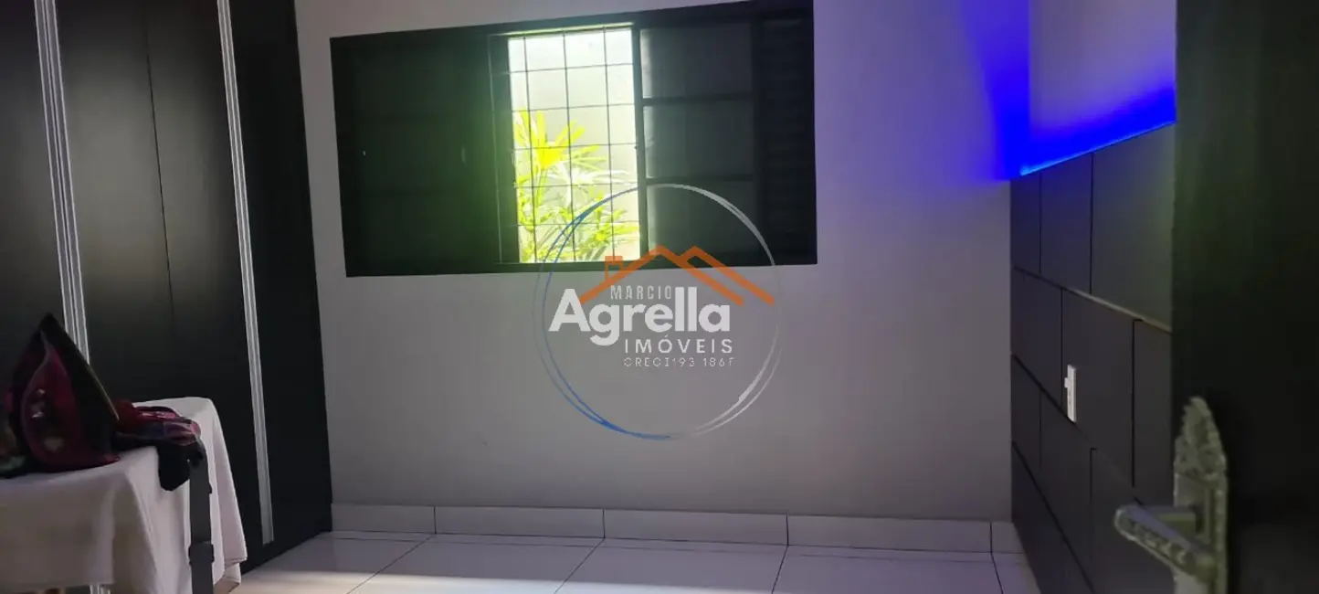 Foto 9 de Casa com 3 quartos à venda, 230m2 em Jardim Brasília, Mogi Mirim - SP