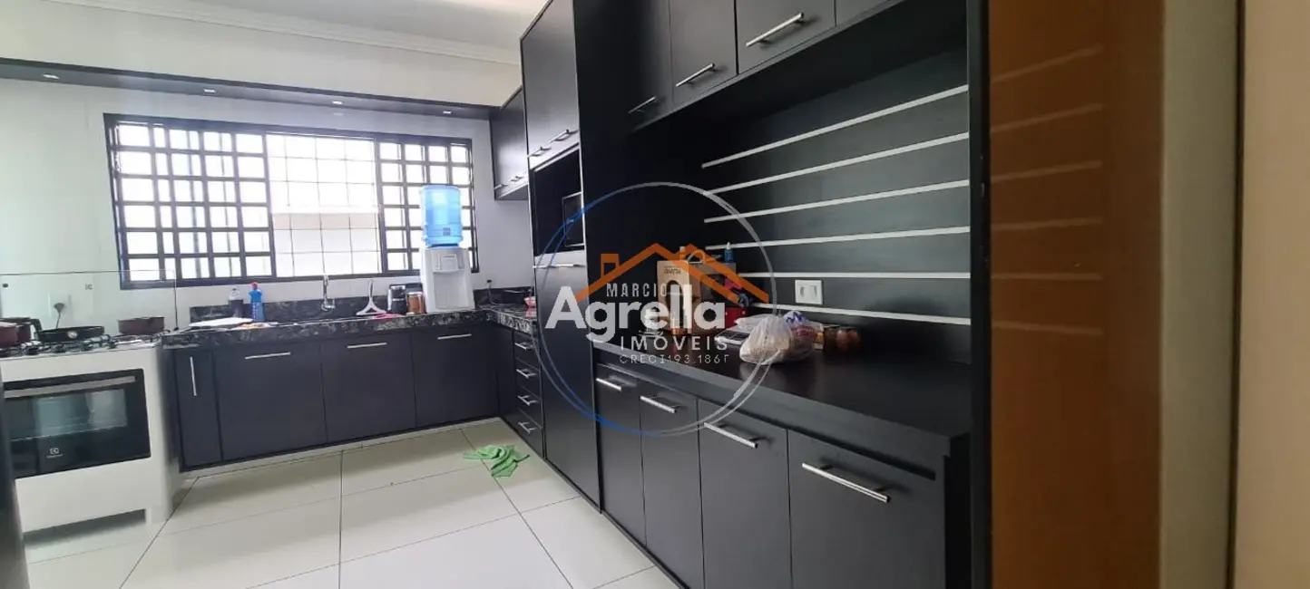 Foto 5 de Casa com 3 quartos à venda, 230m2 em Jardim Brasília, Mogi Mirim - SP