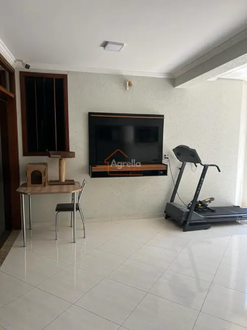 Foto 8 de Casa com 3 quartos à venda, 232m2 em Jardim Murayama, Mogi Mirim - SP