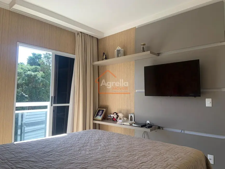 Foto 8 de Apartamento com 3 quartos à venda, 203m2 em Mogi Mirim - SP