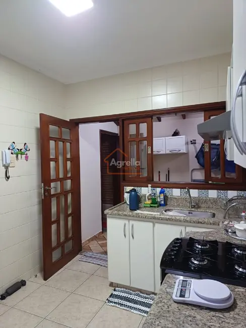Foto 3 de Casa com 3 quartos à venda, 145m2 em Mogi Guacu - SP