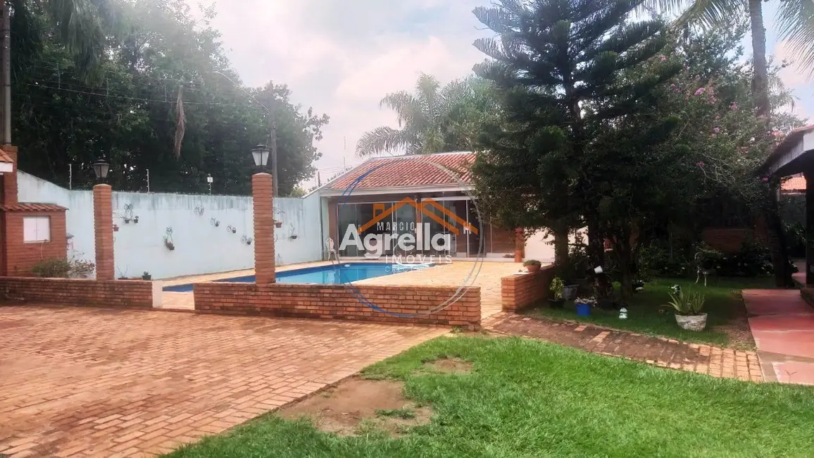 Foto 6 de Chácara com 4 quartos à venda, 317m2 em Chácara Ipê, Mogi Mirim - SP