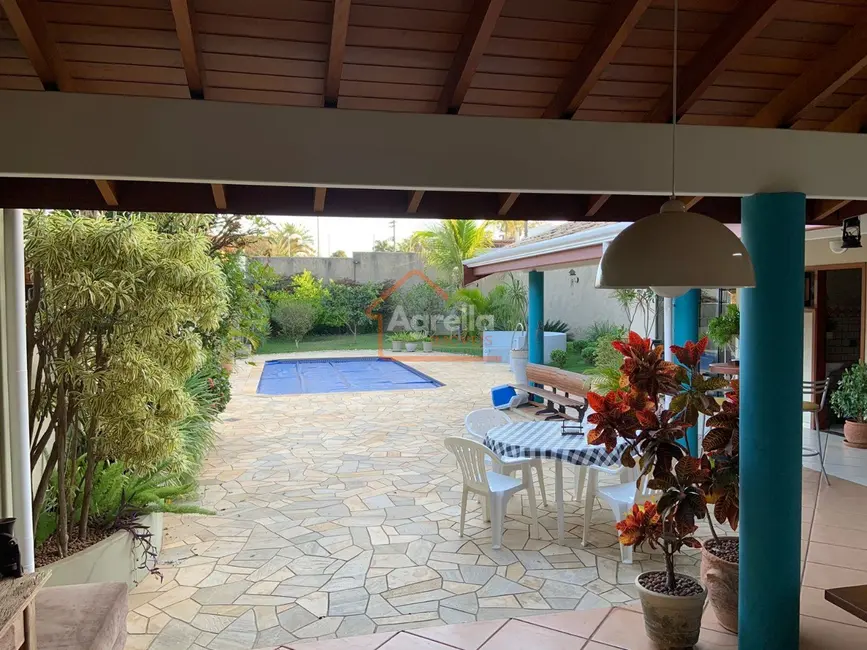 Foto 3 de Casa com 4 quartos à venda, 320m2 em Jardim Santa Helena, Mogi Mirim - SP