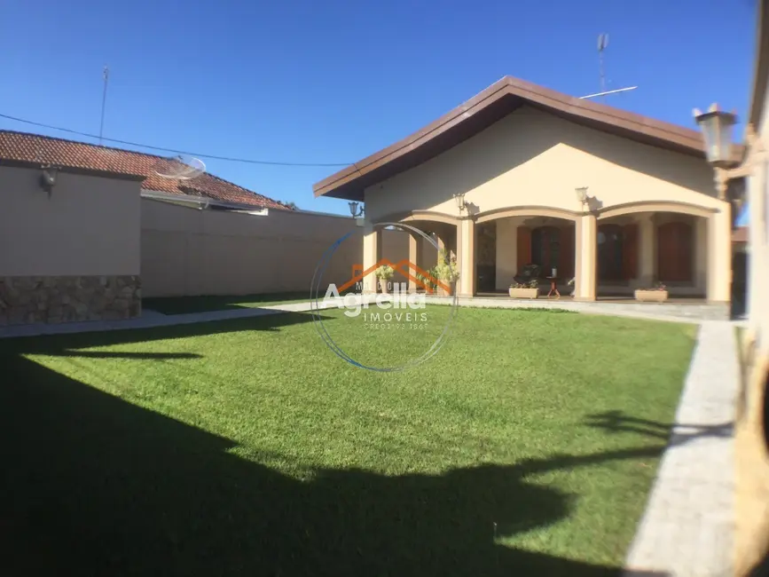 Foto 3 de Casa com 3 quartos à venda, 370m2 em Mirante, Mogi Mirim - SP
