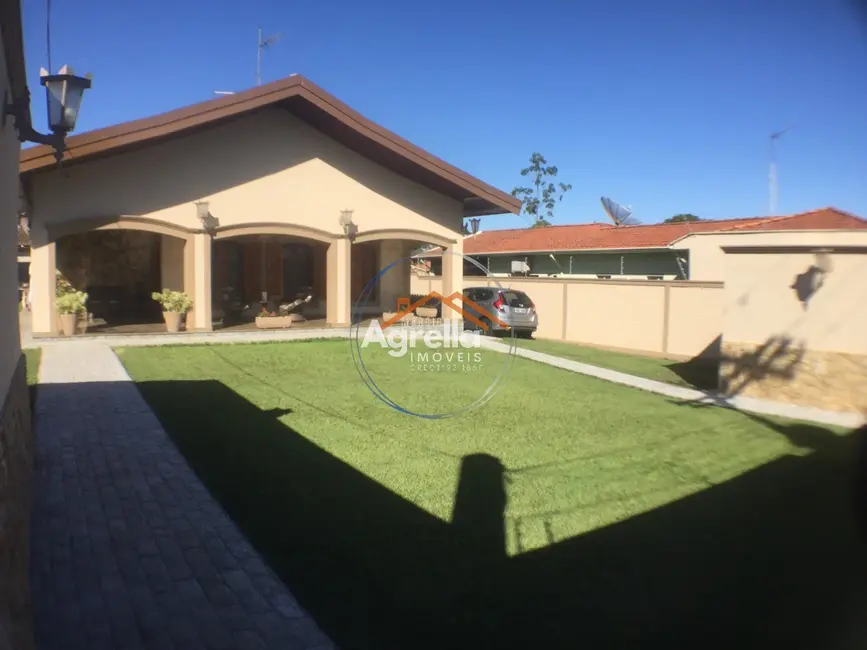 Foto 4 de Casa com 3 quartos à venda, 370m2 em Mirante, Mogi Mirim - SP