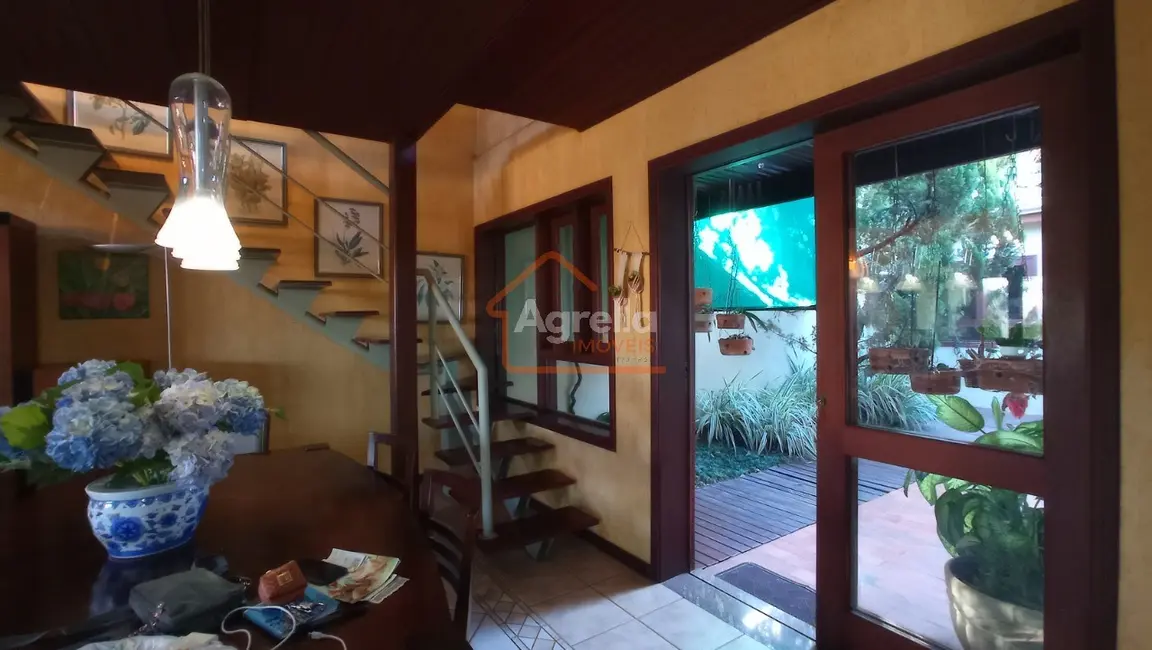 Foto 4 de Casa com 3 quartos à venda, 186m2 em Centro, Mogi Mirim - SP