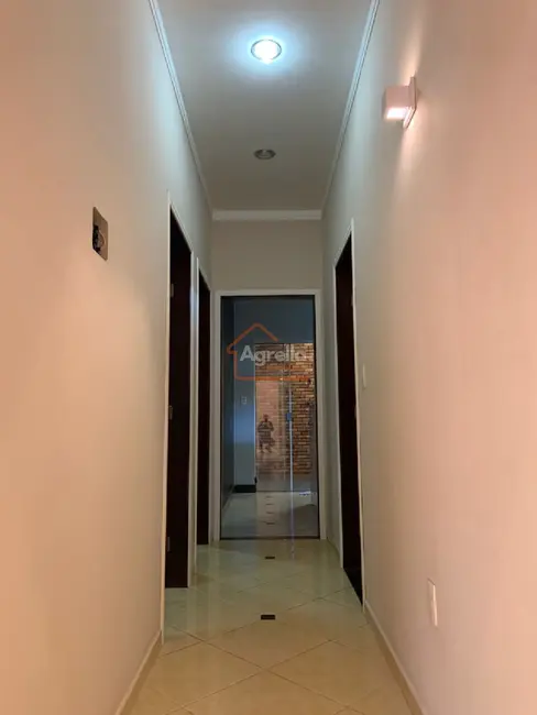 Casa com 2 quartos à venda, 150m2 em Jardim Boa Vista, Mogi Guacu - SP - imagem 9 Foto 9 de Casa com 2 quartos à venda, 150m2 em Jardim Boa Vista, Mogi Guacu - SP