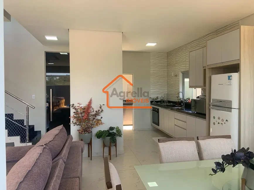 Foto 4 de Casa de Condomínio com 3 quartos à venda, 149m2 em Mogi Mirim - SP