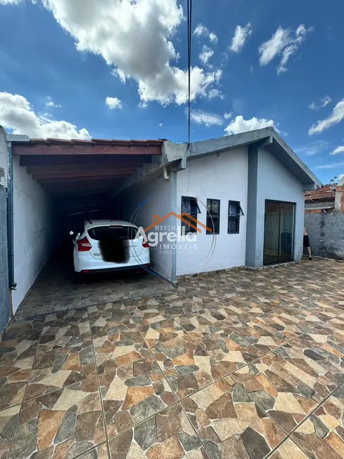 Foto 1 de Casa com 3 quartos à venda, 112m2 em Mogi Guacu - SP