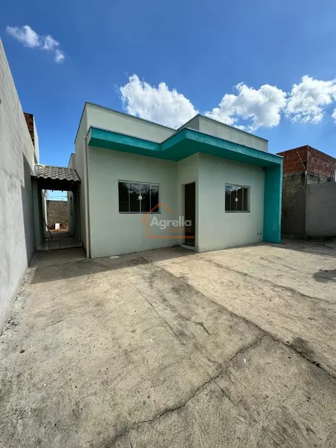 Foto 1 de Casa com 2 quartos à venda, 54m2 em Mogi Guacu - SP