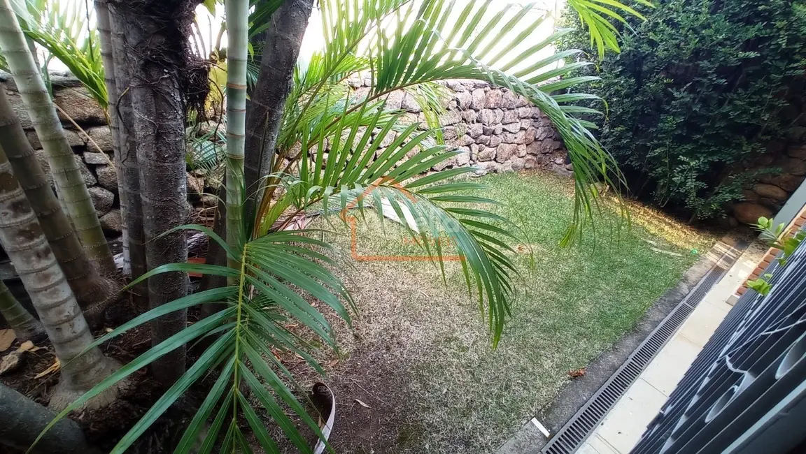 Foto 9 de Casa com 3 quartos à venda, 245m2 em Jardim Áurea, Mogi Mirim - SP