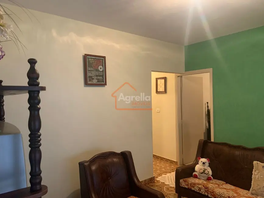 Foto 7 de Casa com 4 quartos à venda, 200m2 em Jardim Santo Antônio, Mogi Guacu - SP