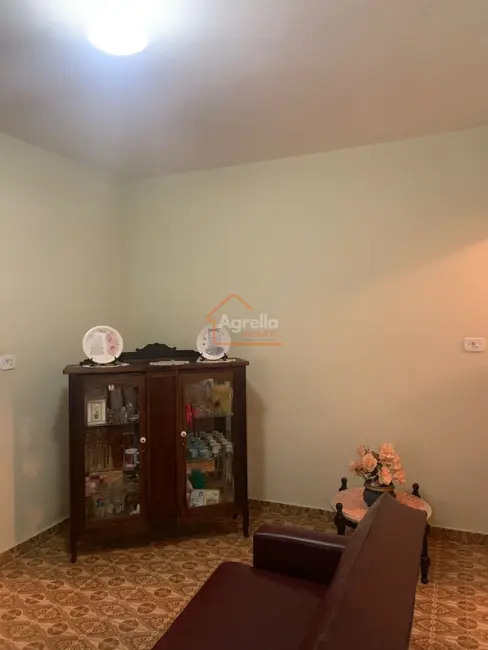 Foto 6 de Casa com 4 quartos à venda, 200m2 em Jardim Santo Antônio, Mogi Guacu - SP