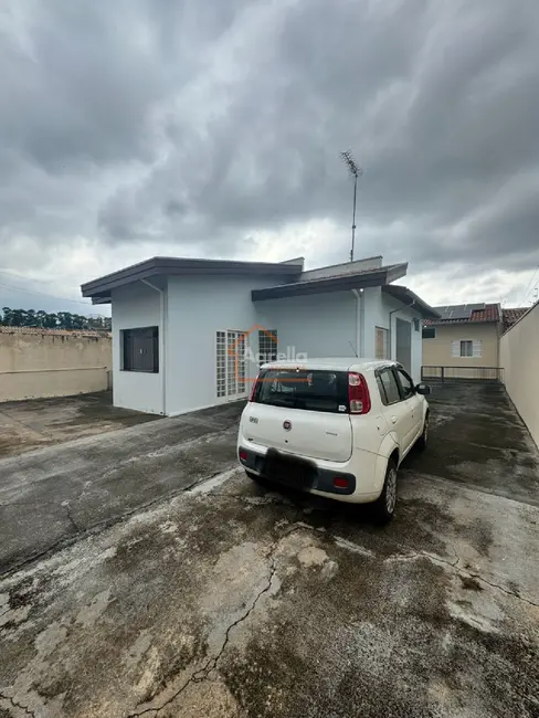 Foto 3 de Casa com 4 quartos à venda, 151m2 em Jardim Guaçuano, Mogi Guacu - SP