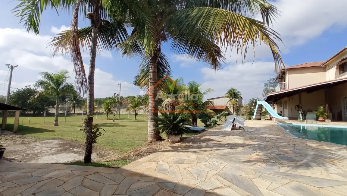 Foto 3 de Chácara com 3 quartos à venda, 1044m2 em Jardim Flamboyant, Mogi Mirim - SP