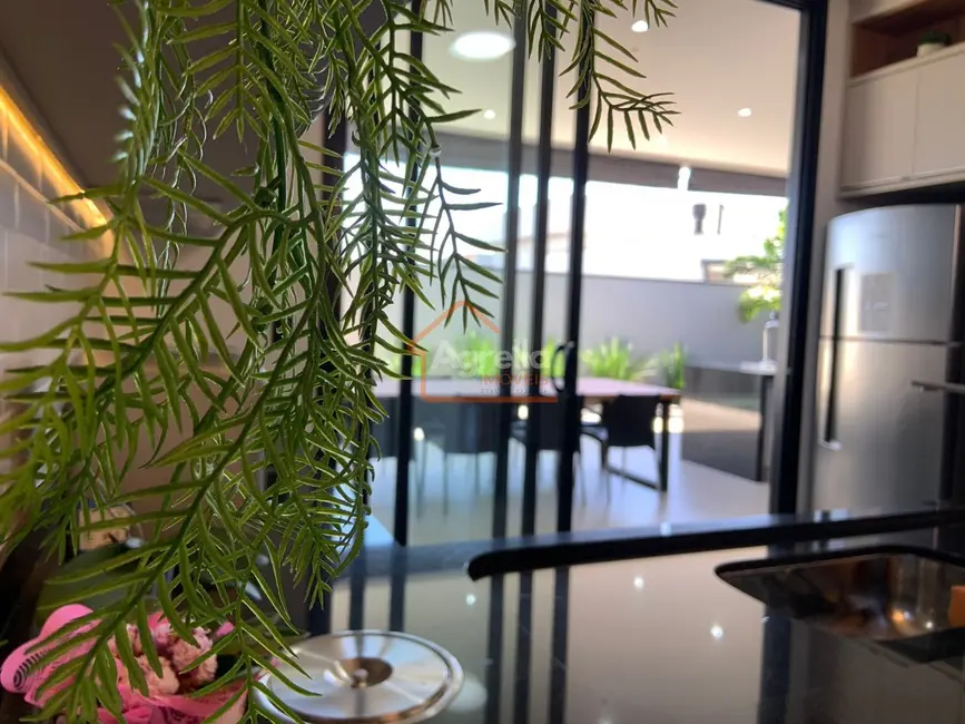 Foto 7 de Casa de Condomínio com 3 quartos à venda, 180m2 em Mogi Mirim - SP