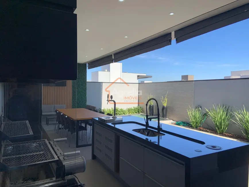 Foto 4 de Casa de Condomínio com 3 quartos à venda, 180m2 em Mogi Mirim - SP