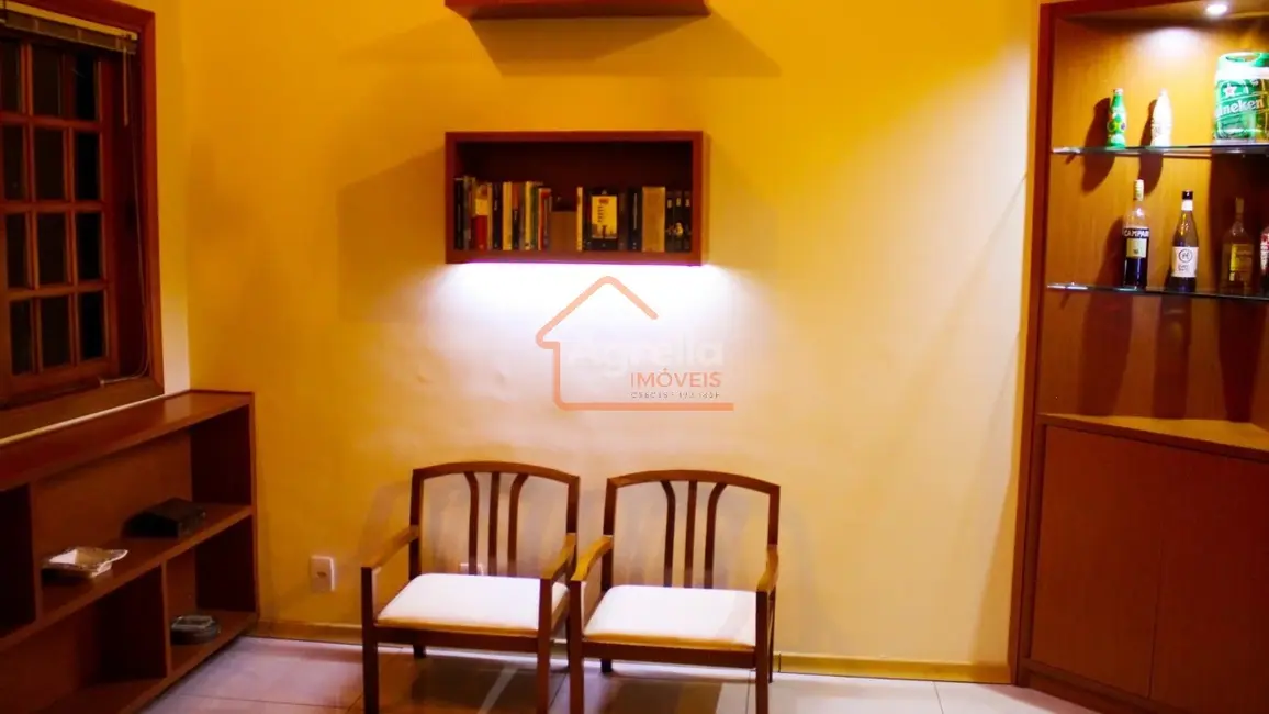 Foto 6 de Casa de Condomínio com 3 quartos à venda, 201m2 em Estiva Gerbi - SP