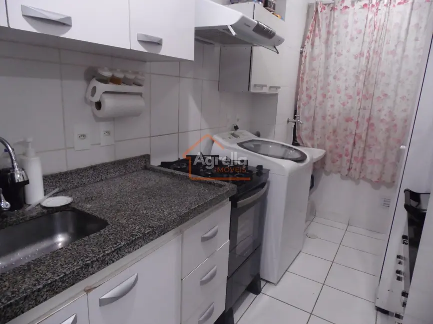 Foto 2 de Apartamento com 2 quartos à venda, 46m2 em Mogi Mirim - SP