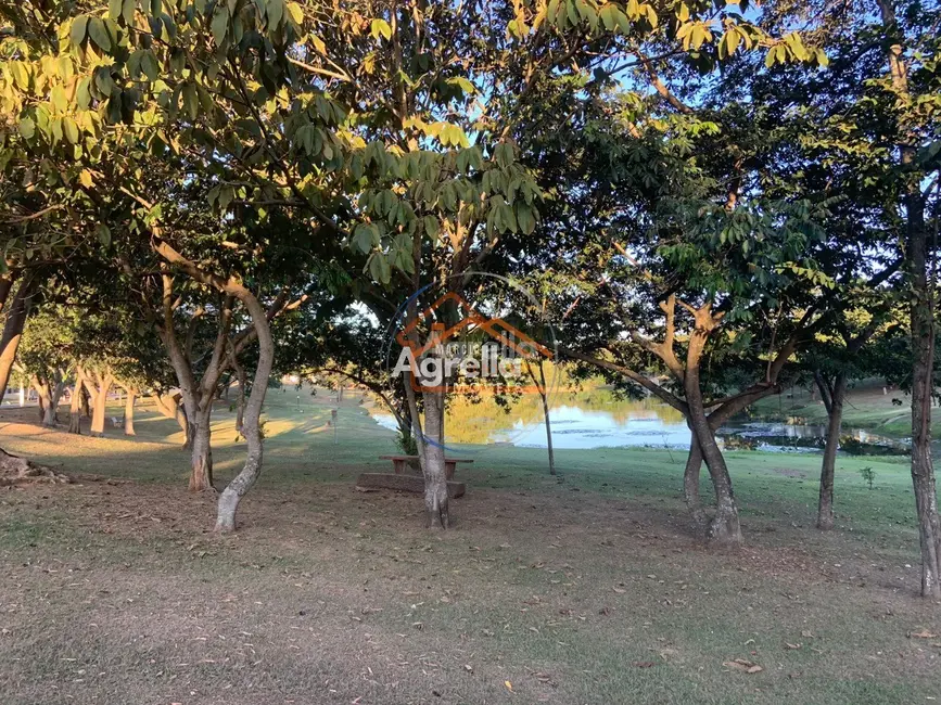 Foto 3 de Terreno / Lote à venda, 300m2 em Mogi Mirim - SP