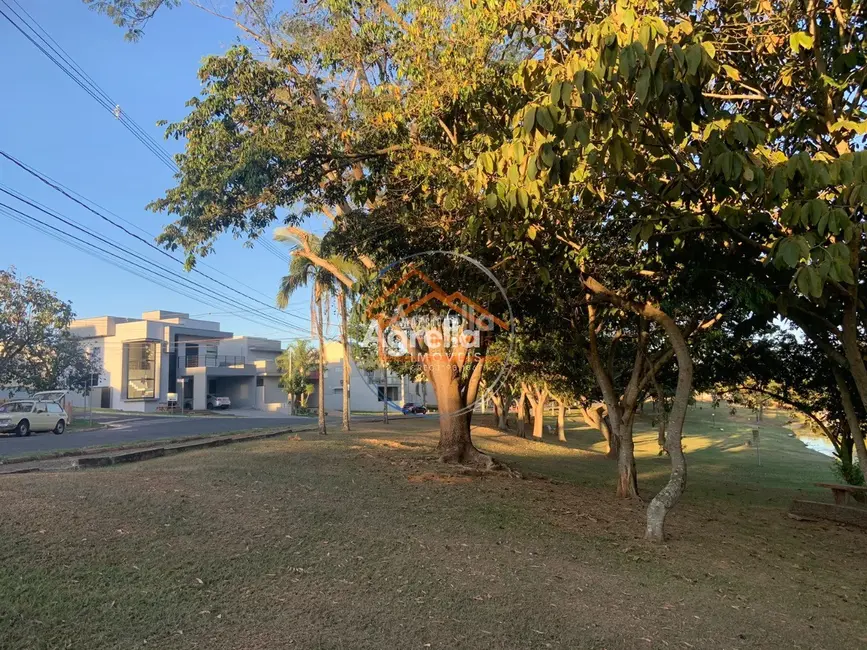 Foto 4 de Terreno / Lote à venda, 300m2 em Mogi Mirim - SP