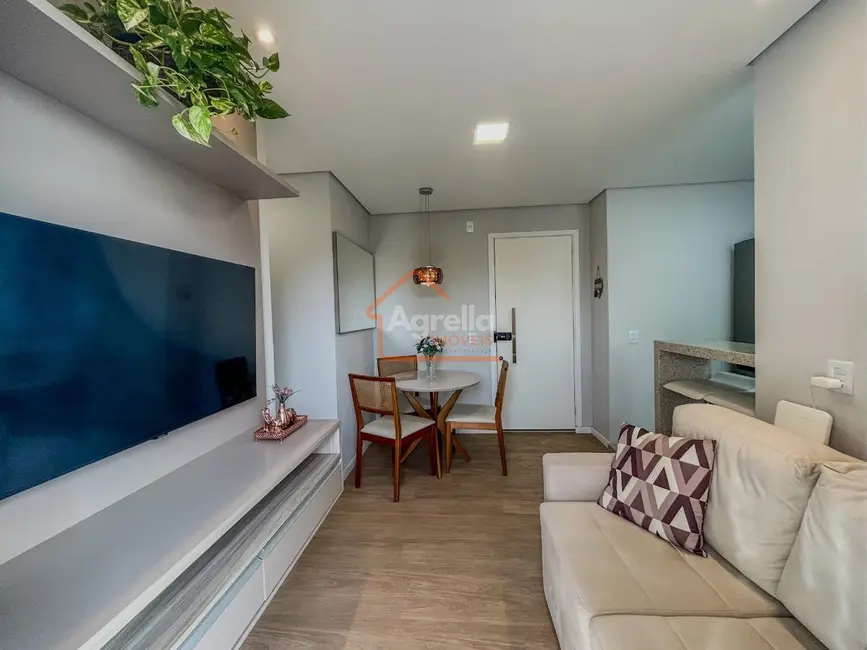 Foto 3 de Apartamento com 2 quartos à venda, 52m2 em Mogi Mirim - SP